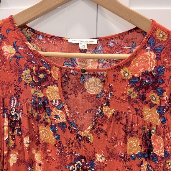 American Eagle floral blouse - XS - Picture 2 of 13